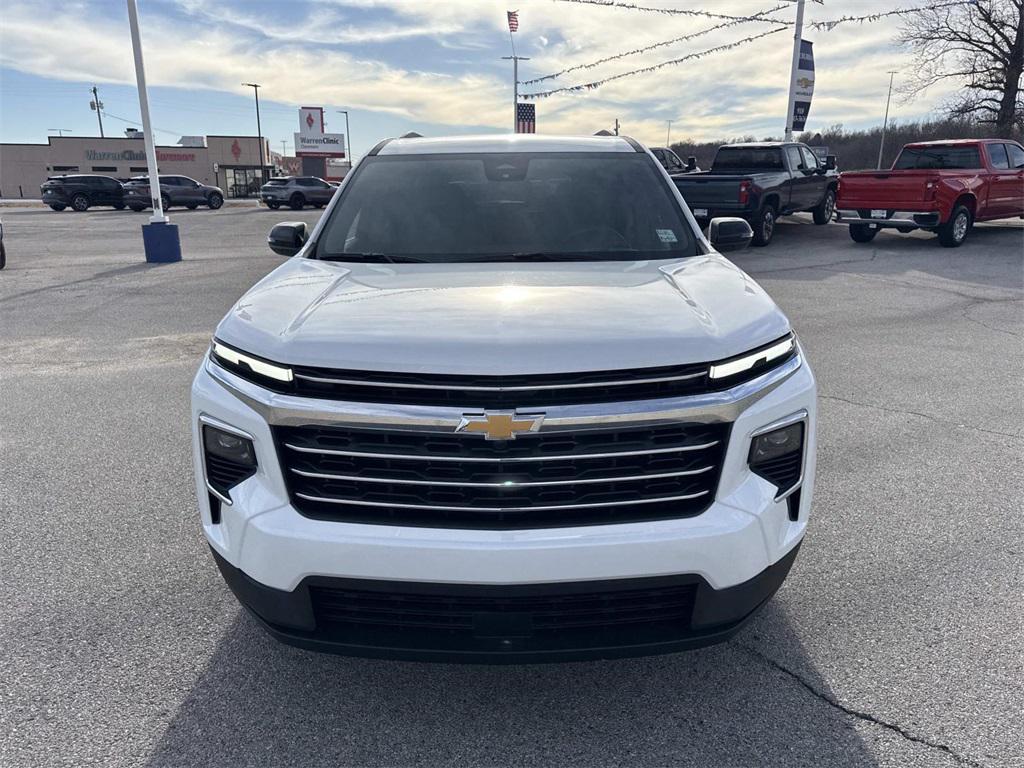 new 2026 Chevrolet Traverse car, priced at $43,301
