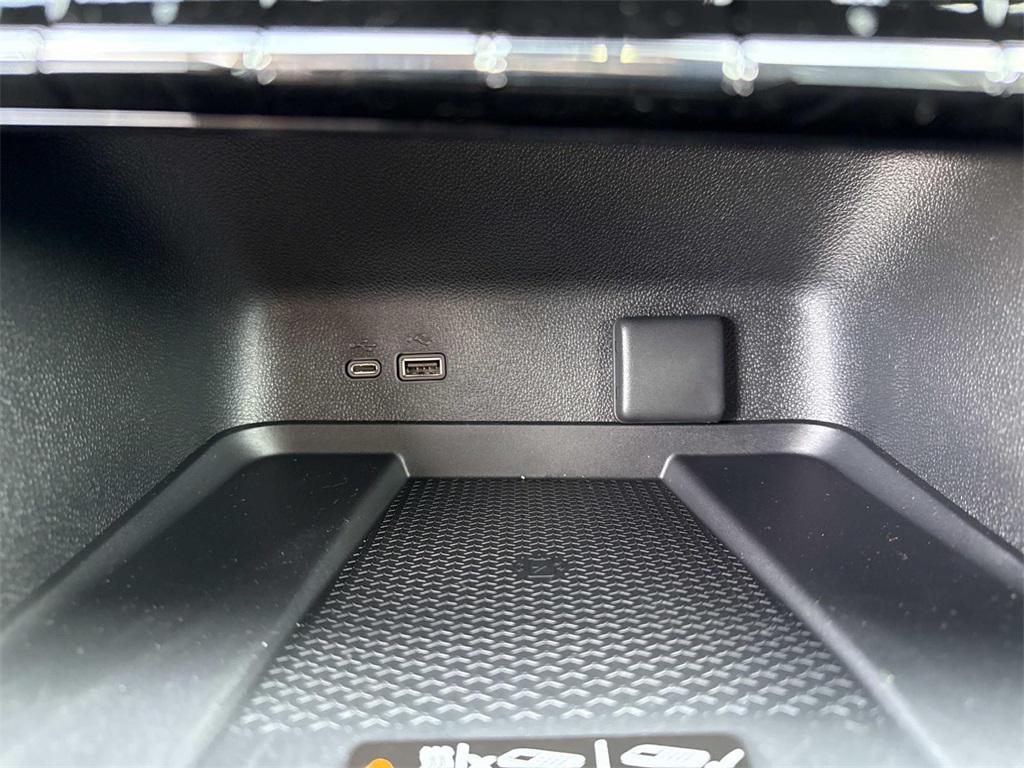 new 2026 Chevrolet Traverse car, priced at $43,301