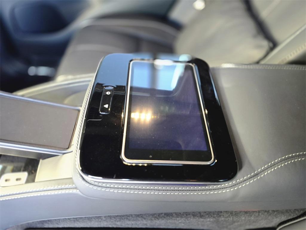 used 2021 Mercedes-Benz Maybach GLS 600 car, priced at $129,990