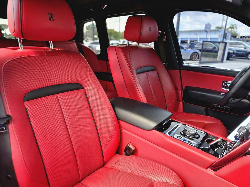 used 2022 Rolls-Royce Cullinan car, priced at $278,991