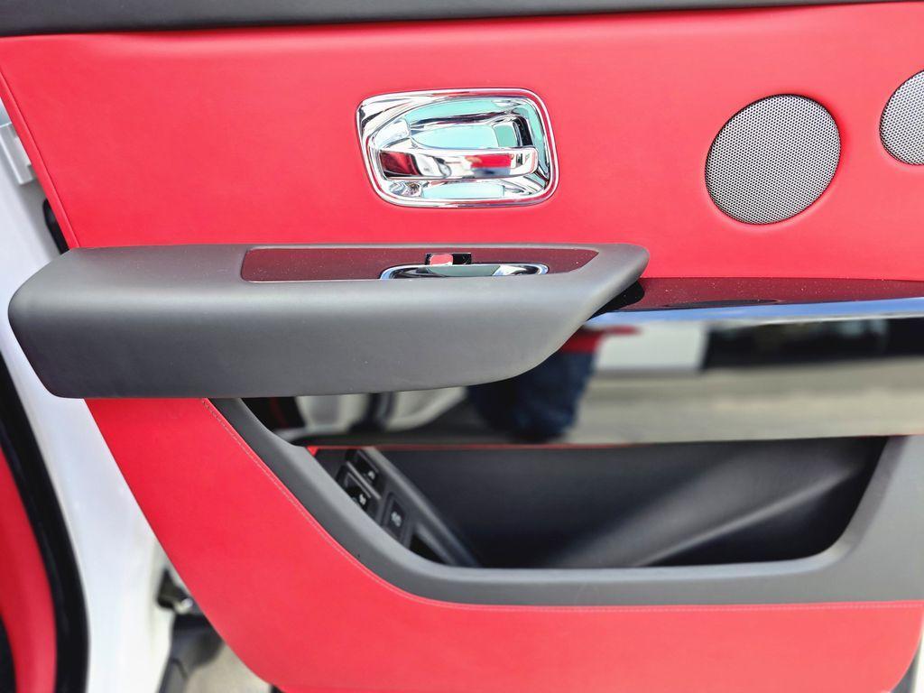 used 2022 Rolls-Royce Cullinan car, priced at $278,991