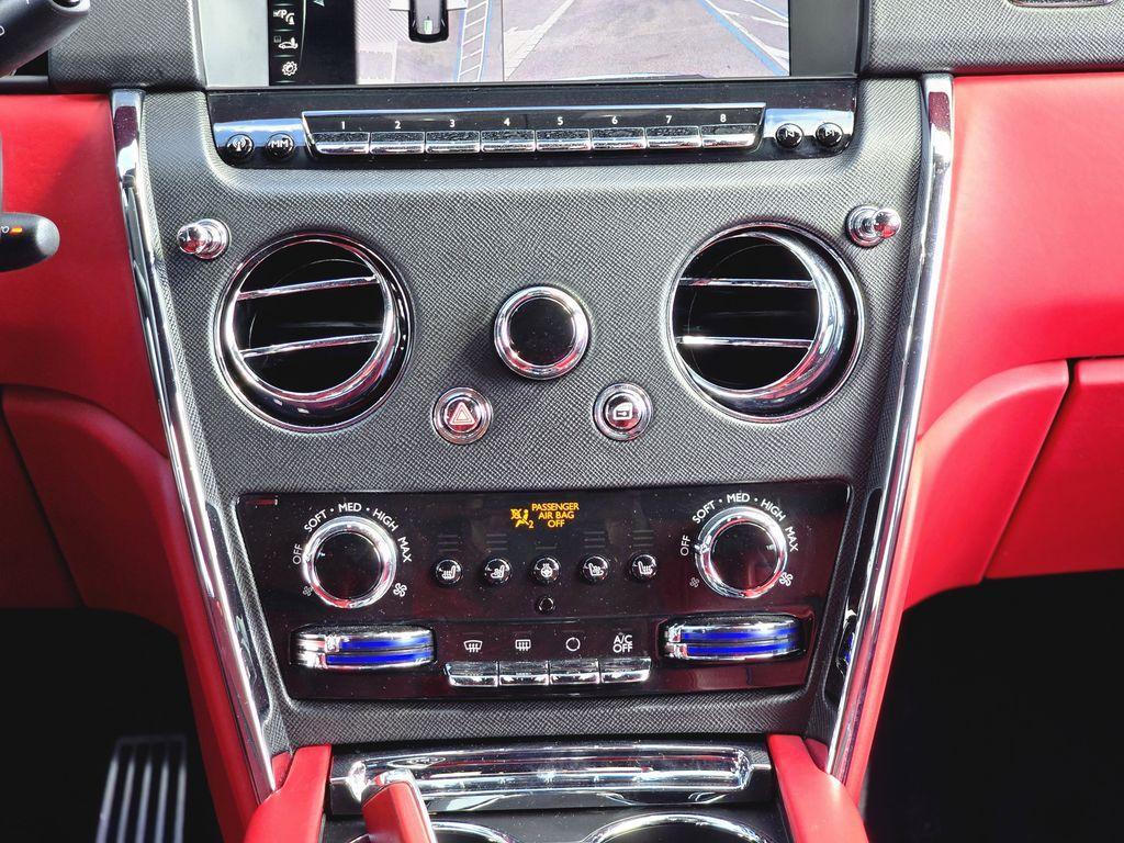 used 2022 Rolls-Royce Cullinan car, priced at $278,991