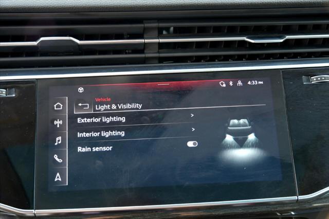 used 2021 Audi Q7 car, priced at $31,900