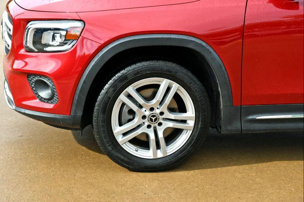 used 2022 Mercedes-Benz GLB 250 car, priced at $25,500