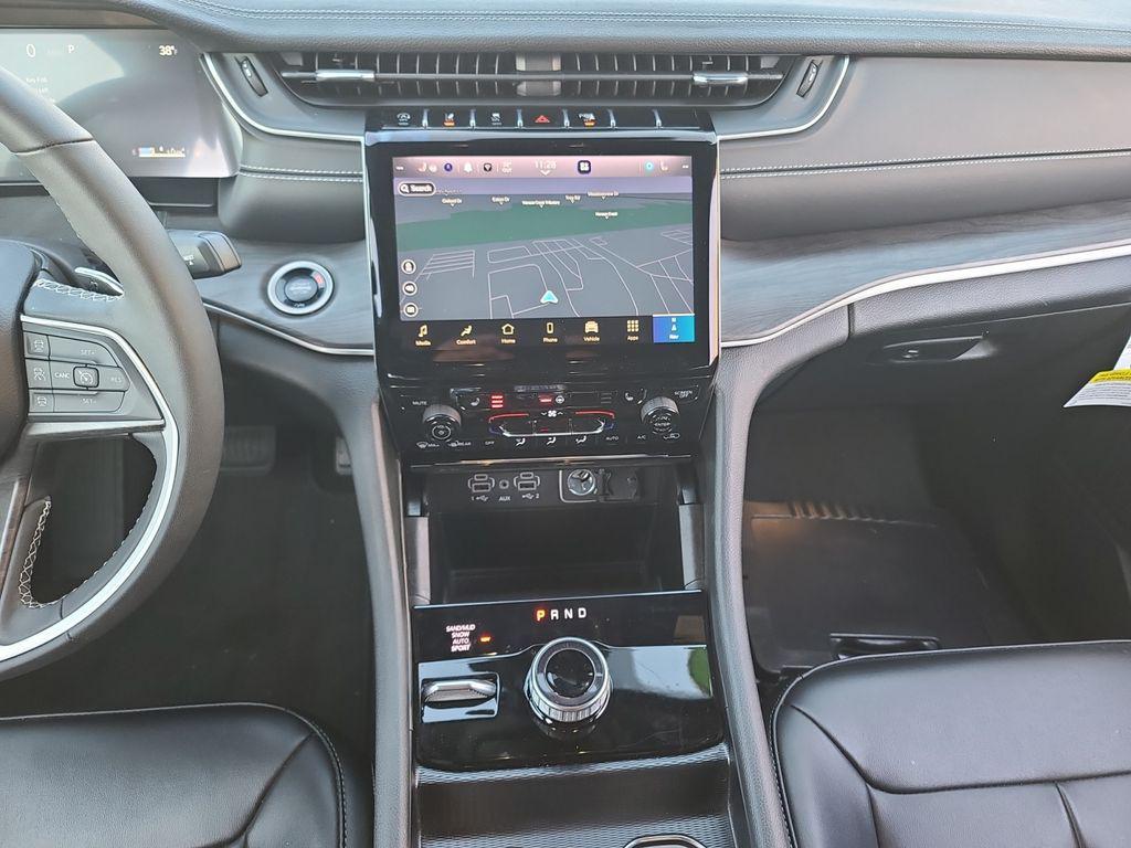 used 2024 Jeep Grand Cherokee car, priced at $33,480