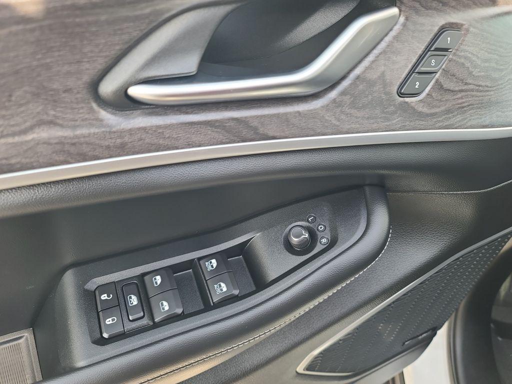 used 2023 Jeep Grand Cherokee 4xe car, priced at $28,800