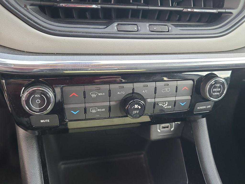 used 2022 Jeep Compass car, priced at $22,507