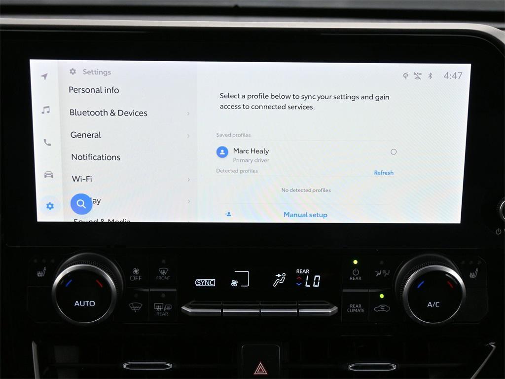 used 2023 Toyota Highlander car, priced at $38,500