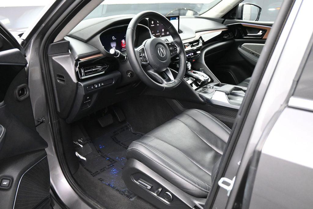 used 2022 Acura MDX car, priced at $33,500