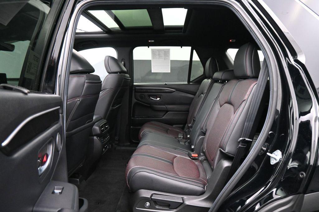 used 2025 Honda Pilot car, priced at $50,500