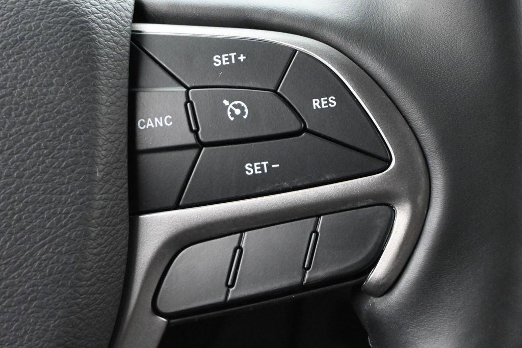 used 2021 Jeep Grand Cherokee car, priced at $18,500