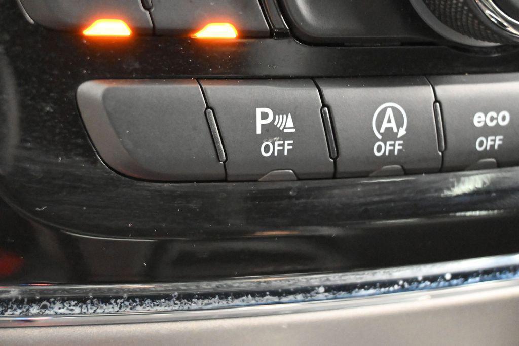 used 2021 Jeep Grand Cherokee car, priced at $18,500