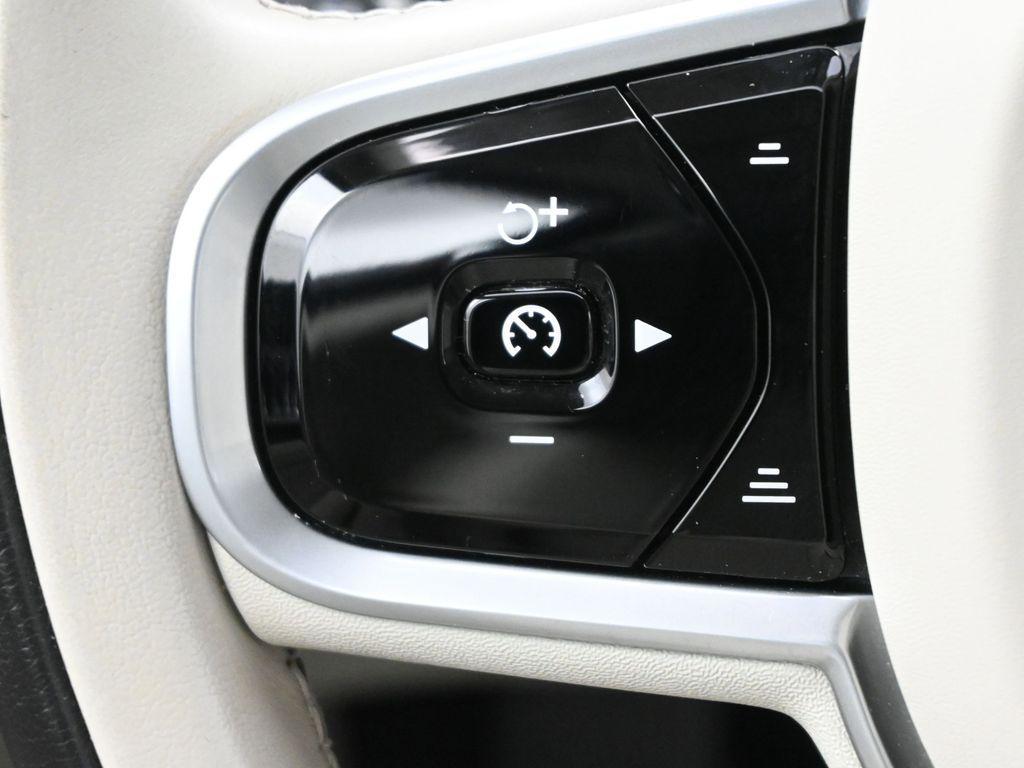 used 2021 Volvo S60 Recharge Plug-In Hybrid car, priced at $22,750