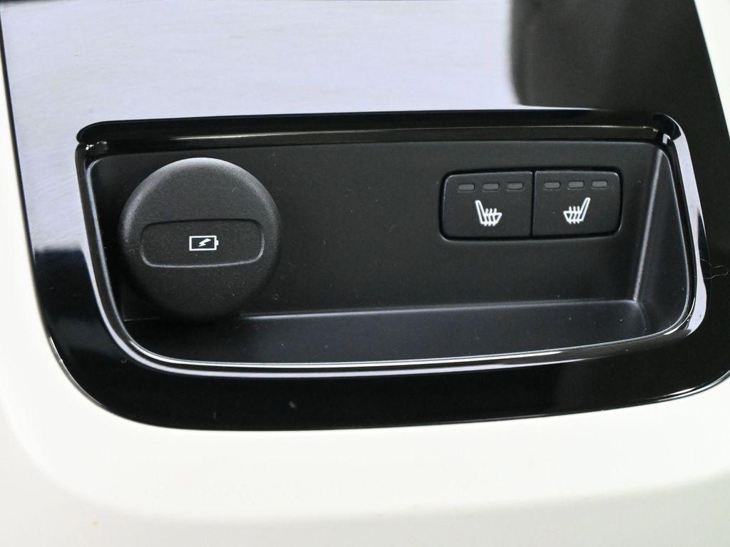 used 2021 Volvo S60 Recharge Plug-In Hybrid car, priced at $22,750