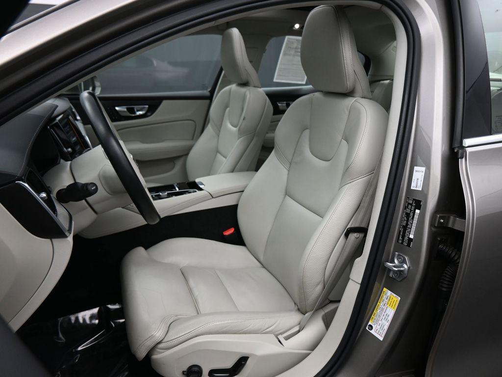 used 2021 Volvo S60 Recharge Plug-In Hybrid car, priced at $22,750