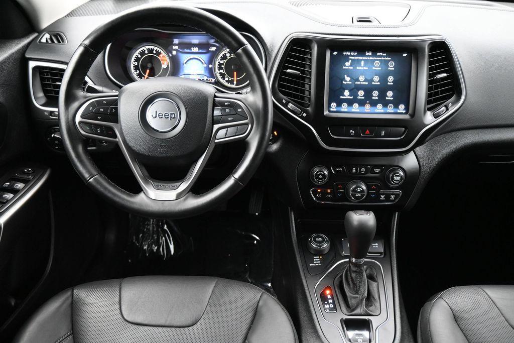 used 2021 Jeep Cherokee car, priced at $20,299
