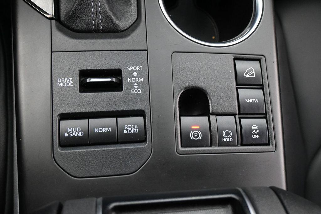used 2024 Toyota Highlander car, priced at $42,500