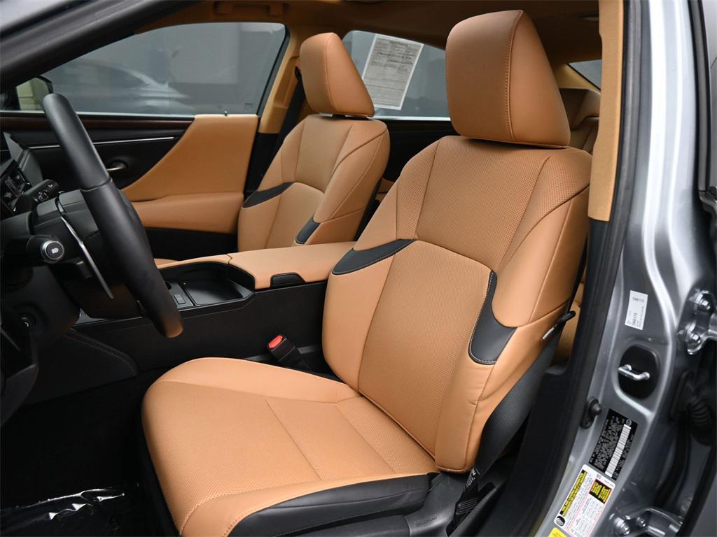 used 2024 Lexus ES 350 car, priced at $39,250