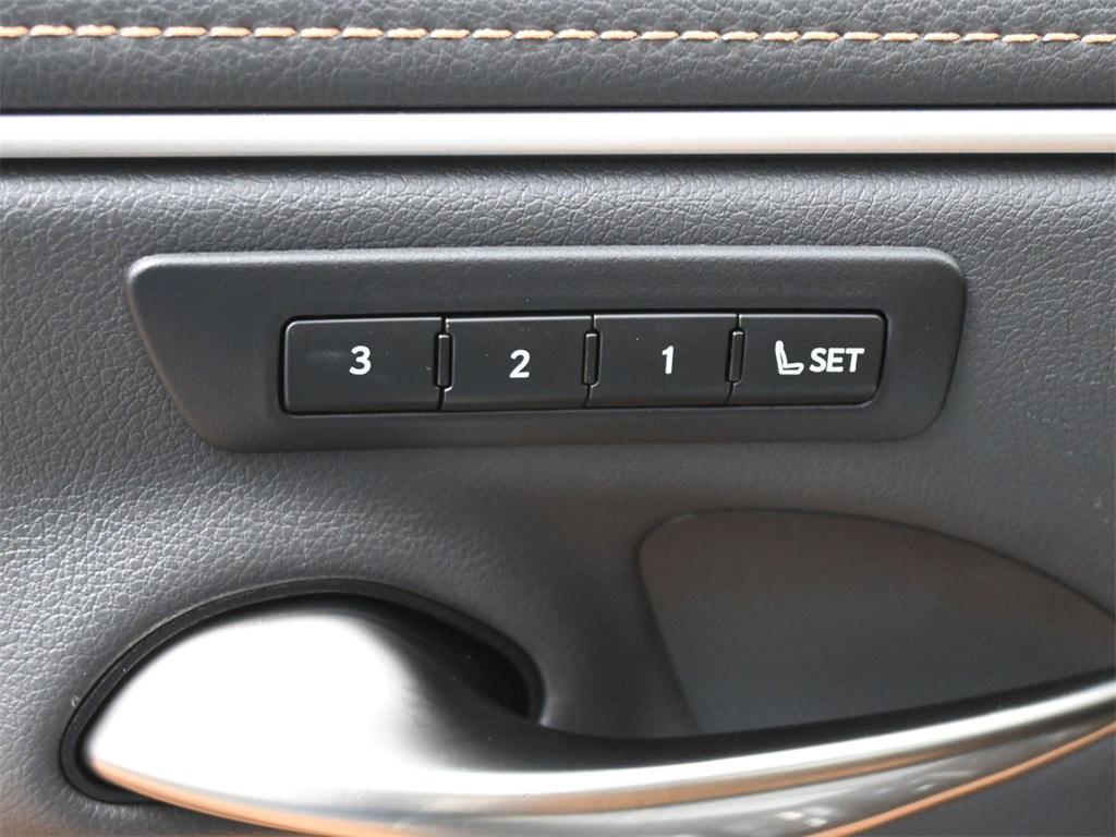 used 2024 Lexus ES 350 car, priced at $39,250