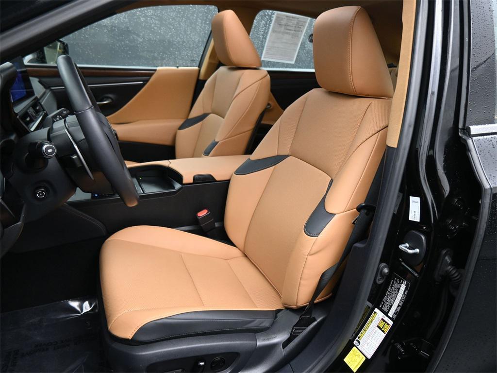used 2024 Lexus ES 350 car, priced at $38,000