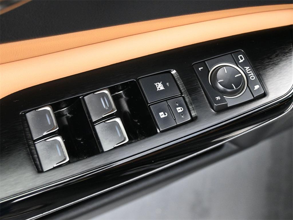 used 2024 Lexus ES 350 car, priced at $38,000