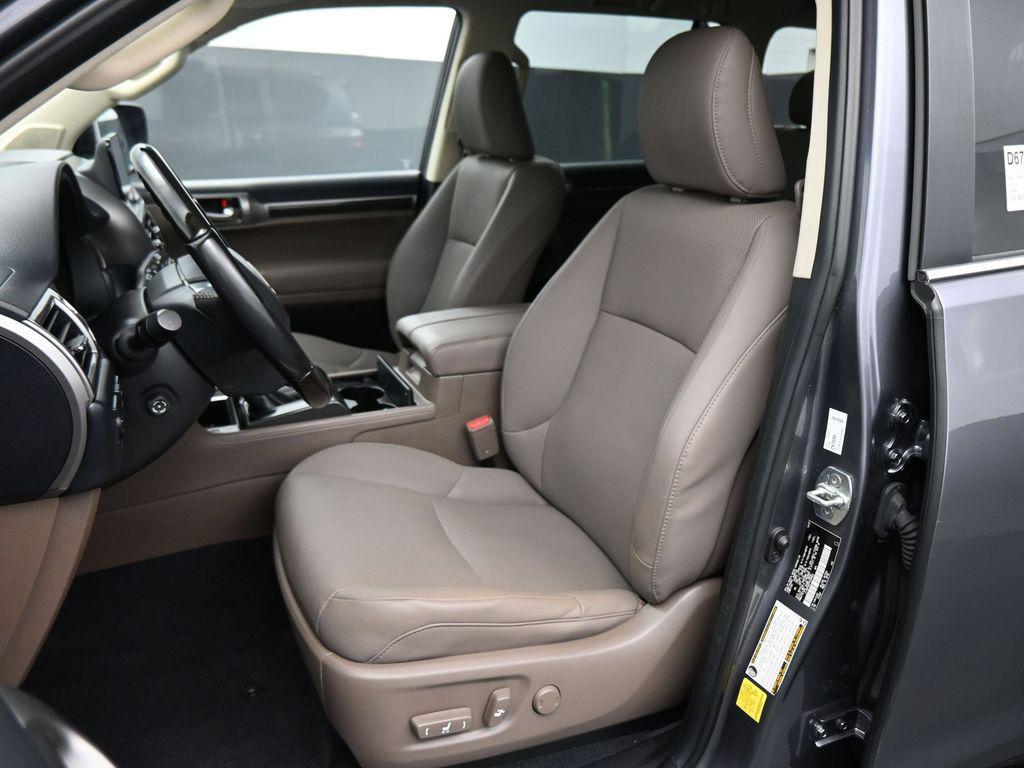 used 2023 Lexus GX 460 car, priced at $58,250