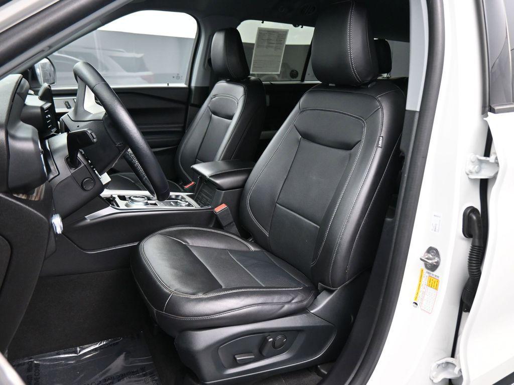 used 2022 Ford Explorer car, priced at $24,000