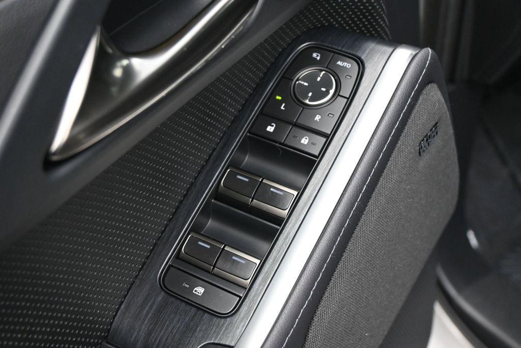 used 2024 Lexus GX 550 car, priced at $80,000