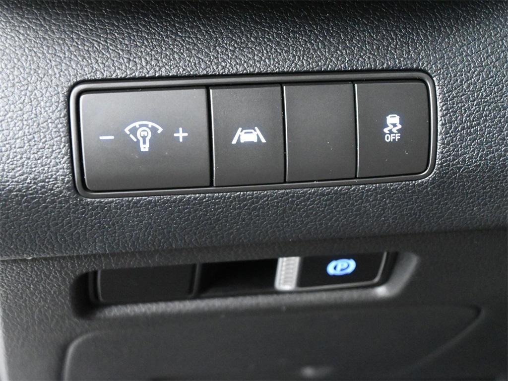 used 2023 Hyundai Santa Fe car, priced at $22,000