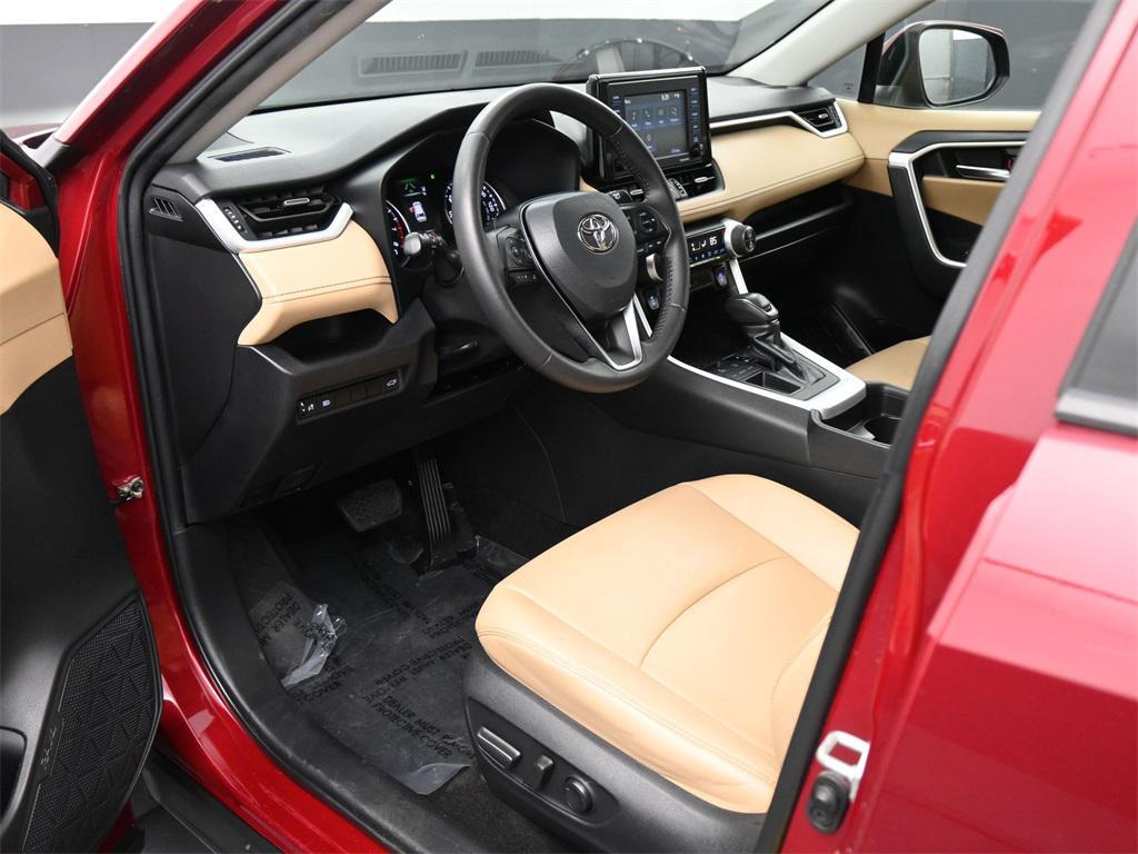 used 2021 Toyota RAV4 car, priced at $28,000