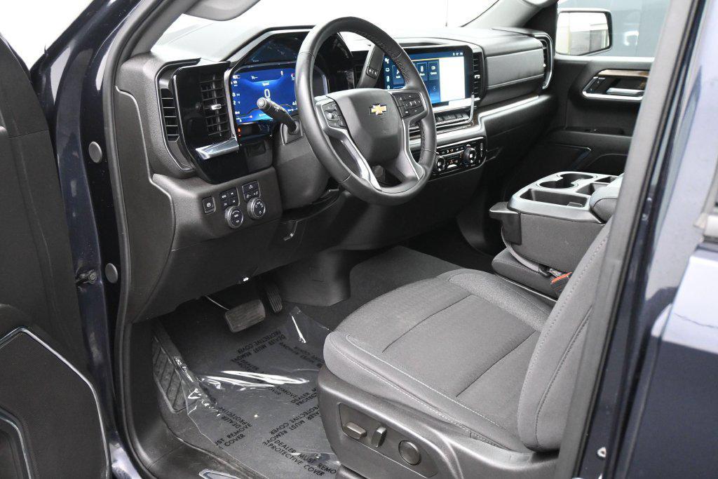 used 2024 Chevrolet Silverado 1500 car, priced at $38,549
