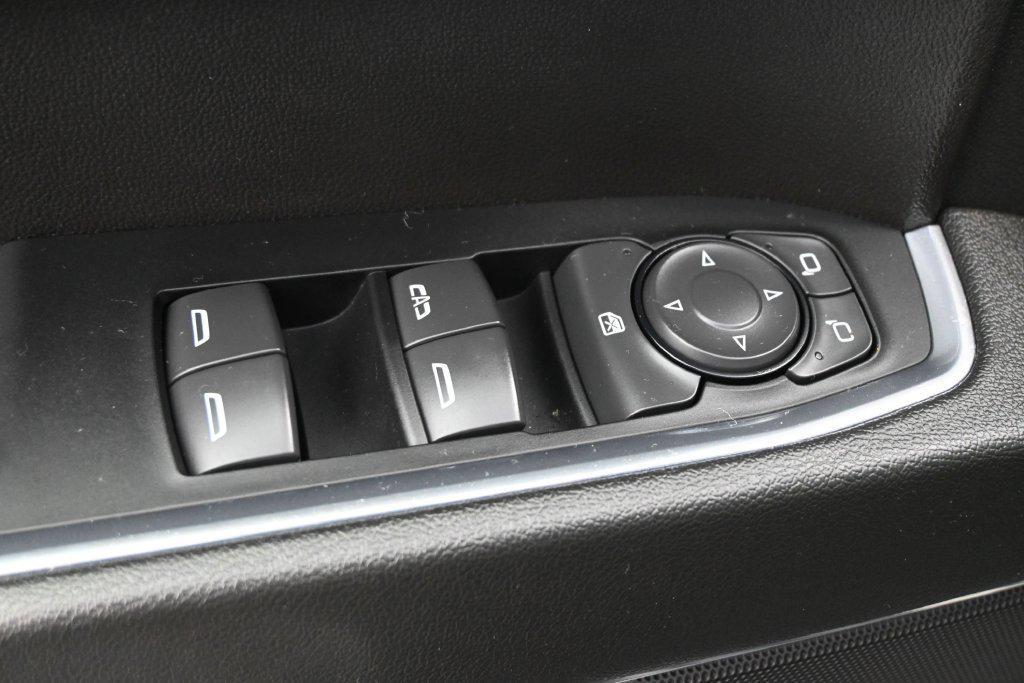 used 2024 Chevrolet Silverado 1500 car, priced at $38,549
