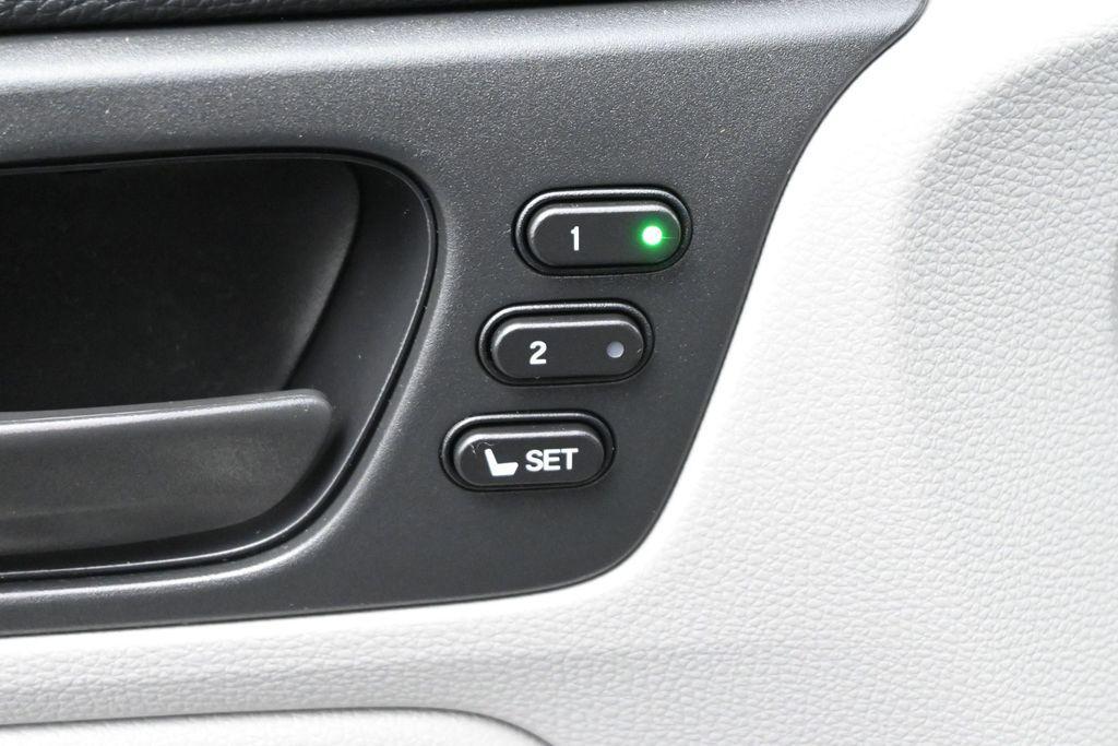 used 2023 Honda Odyssey car, priced at $34,500