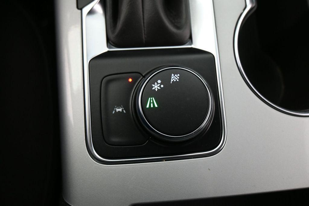 used 2024 Chevrolet Blazer car, priced at $29,250