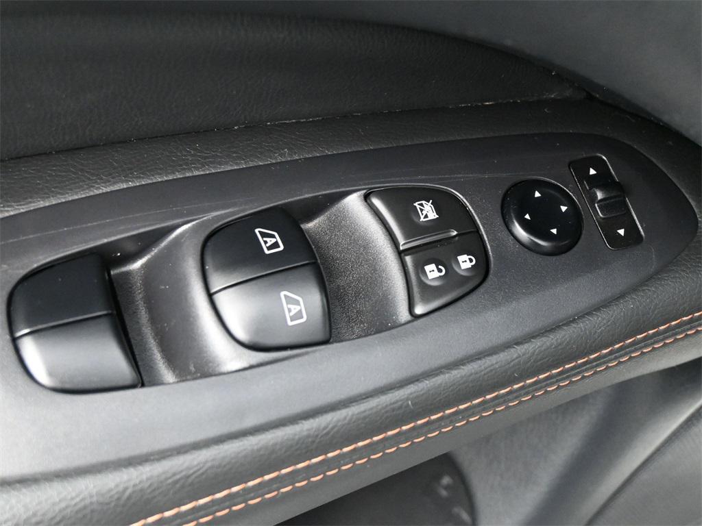 used 2020 Nissan Pathfinder car, priced at $17,250