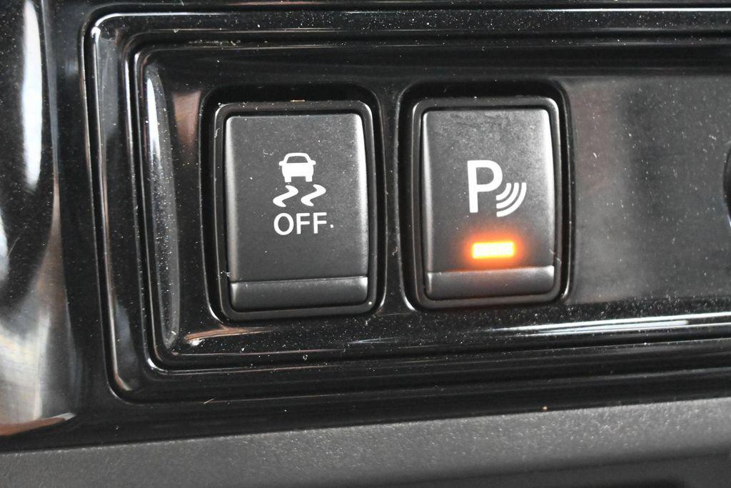 used 2022 Nissan Titan car, priced at $32,000