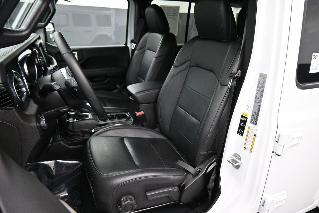 used 2022 Jeep Wrangler Unlimited car, priced at $34,500