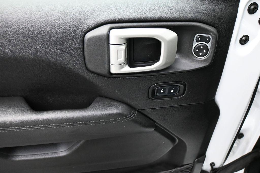 used 2022 Jeep Wrangler Unlimited car, priced at $34,500
