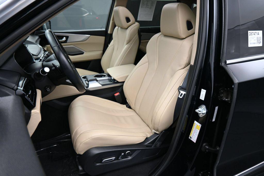 used 2022 Acura MDX car, priced at $35,000