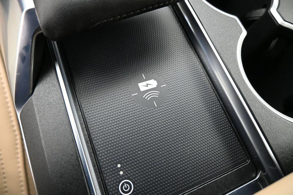 used 2022 Acura MDX car, priced at $35,000