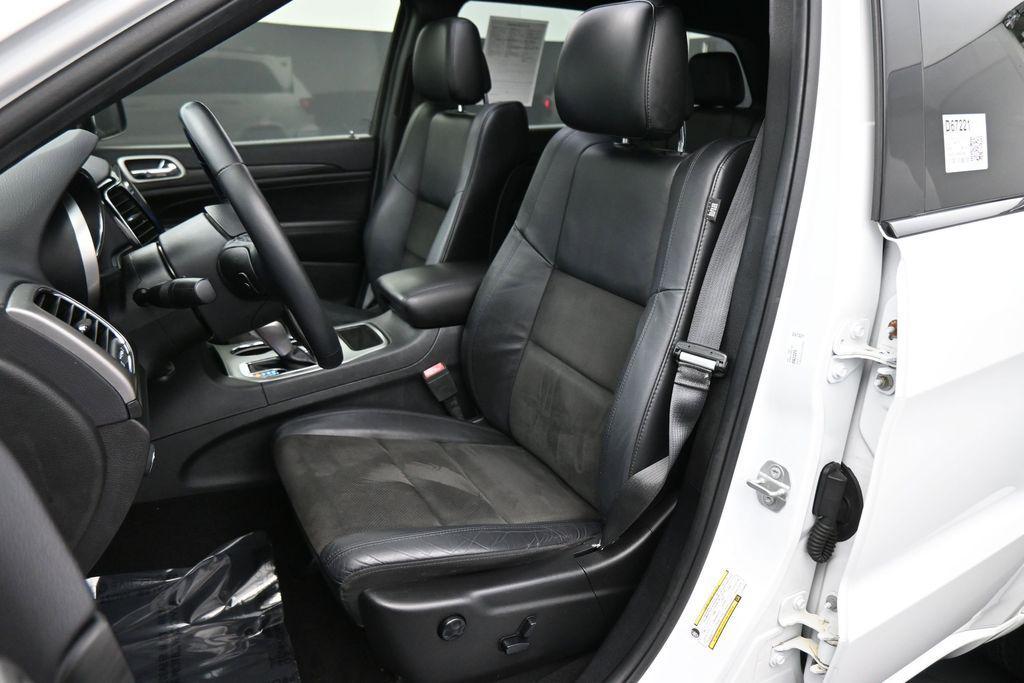 used 2020 Jeep Grand Cherokee car, priced at $23,500