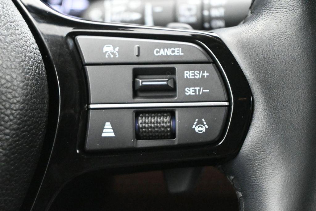 used 2024 Honda Pilot car, priced at $42,750