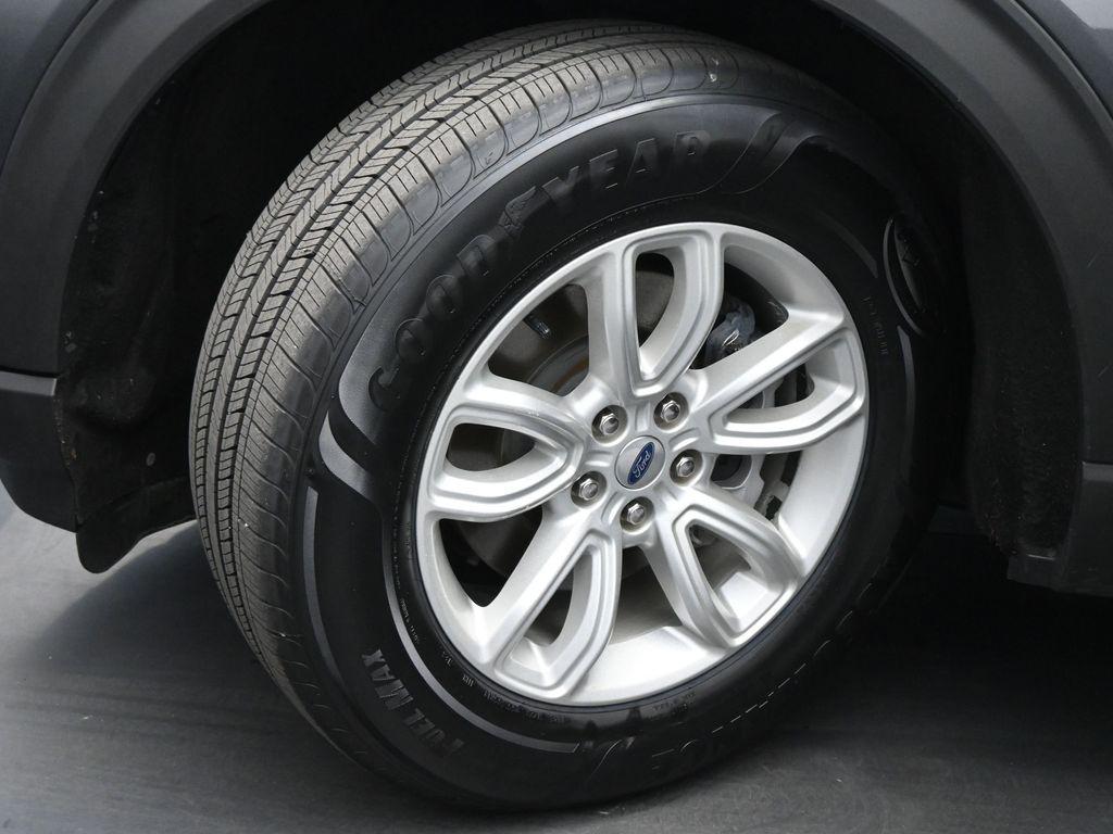 used 2020 Ford Explorer car, priced at $18,000