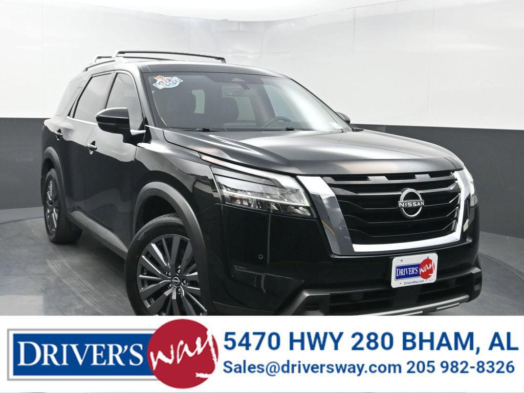 used 2024 Nissan Pathfinder car, priced at $32,000