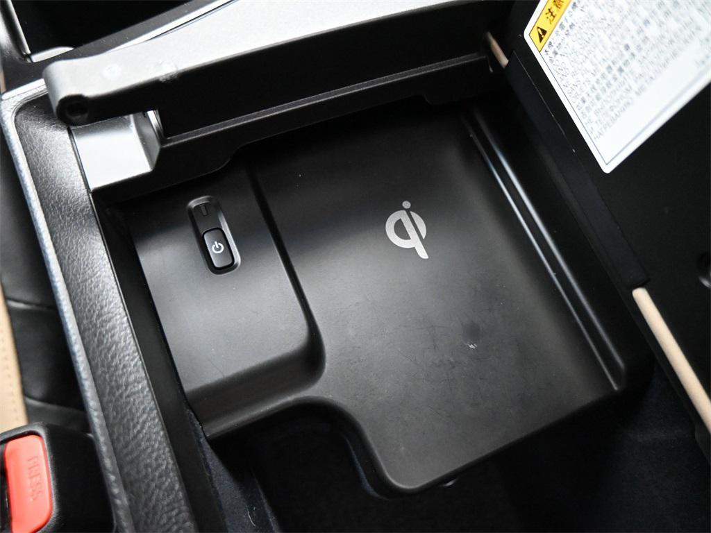 used 2021 Lexus ES 300h car, priced at $31,500