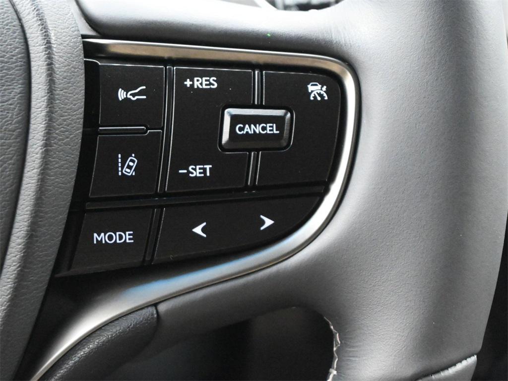 used 2021 Lexus ES 300h car, priced at $31,500