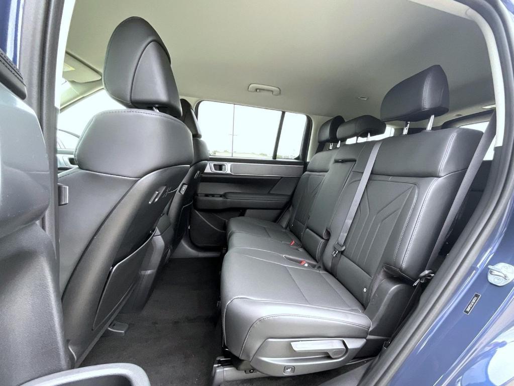 new 2026 Hyundai SANTA FE HEV car, priced at $38,084