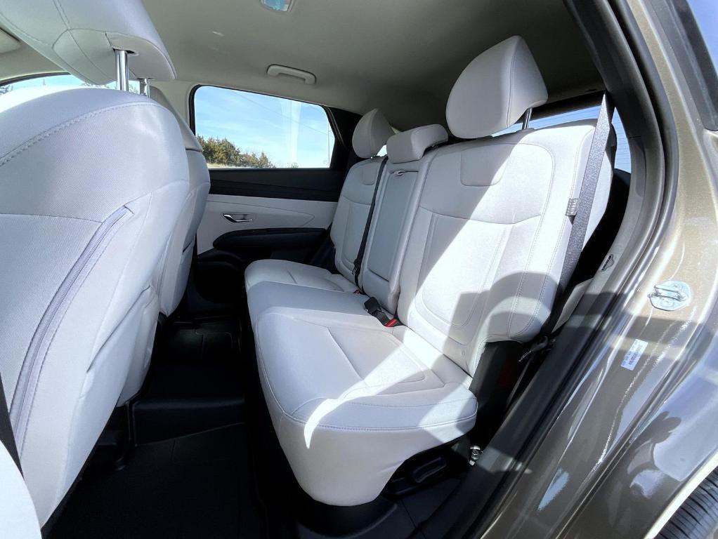 new 2026 Hyundai TUCSON Hybrid car, priced at $36,094