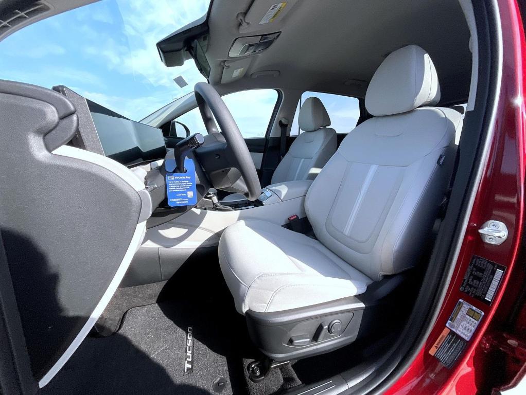 new 2026 Hyundai Tucson car, priced at $31,354