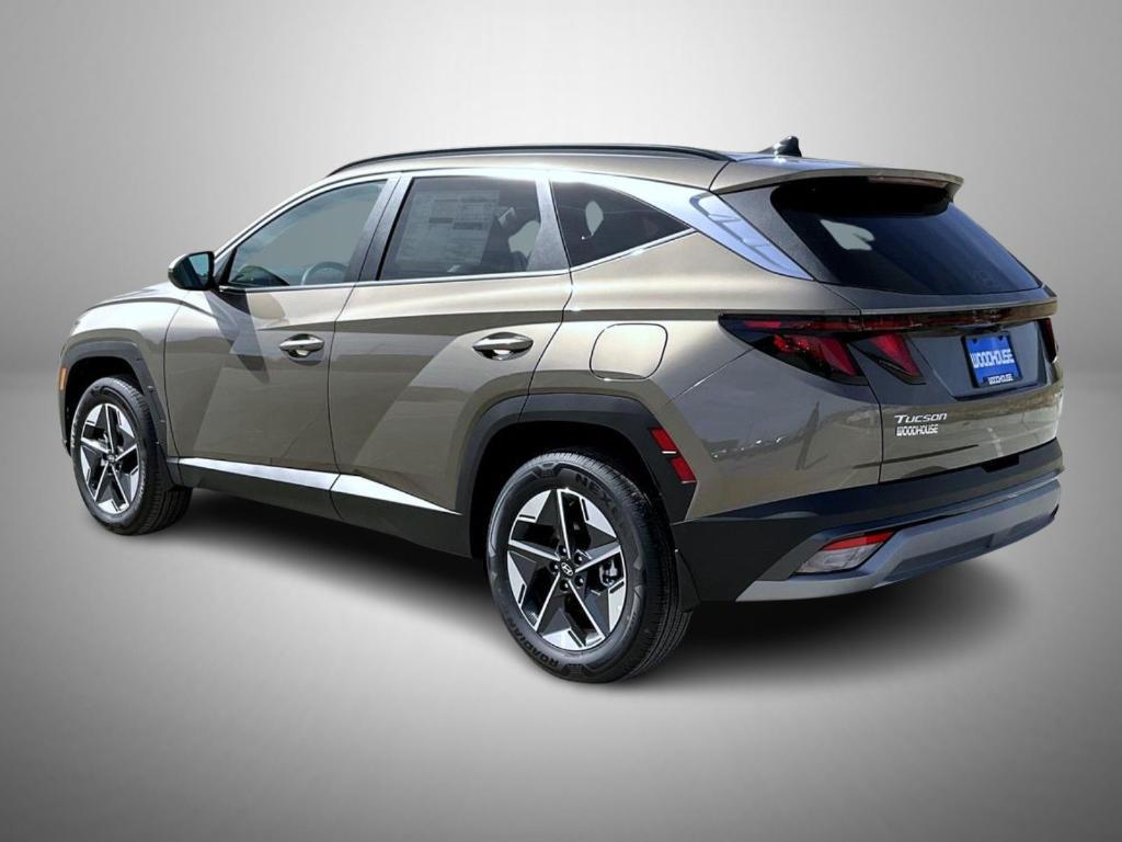new 2026 Hyundai TUCSON Hybrid car, priced at $36,119